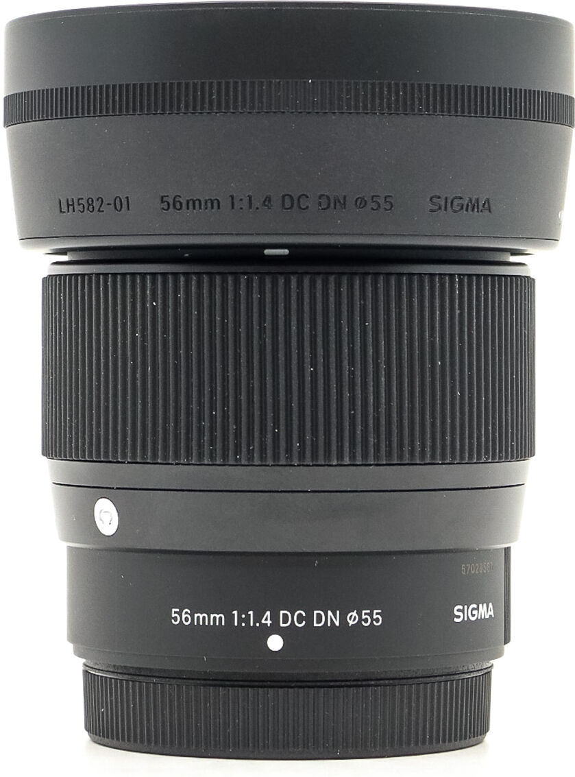 sigma 56mm f/1.4 dc dn contemporary fujifilm x fit (condition: like new)