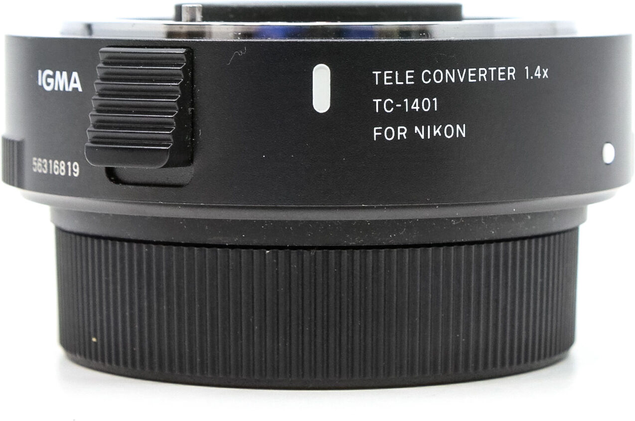 sigma tc-1401 1.4x teleconverter nikon fit (condition: good)