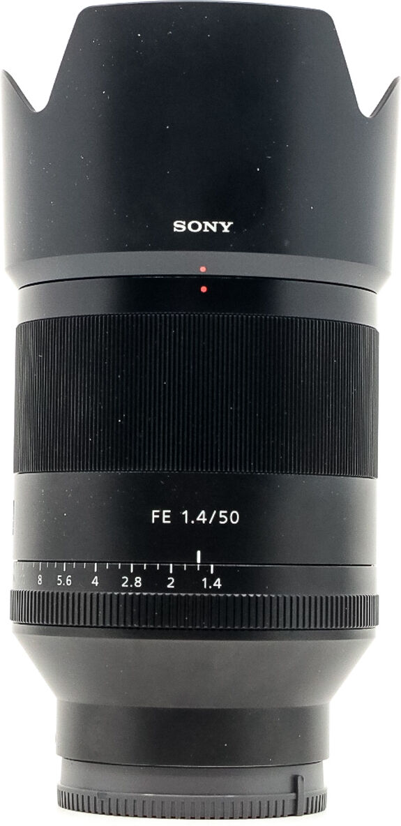 sony fe 50mm f/1.4 za zeiss planar t* (condition: like new)