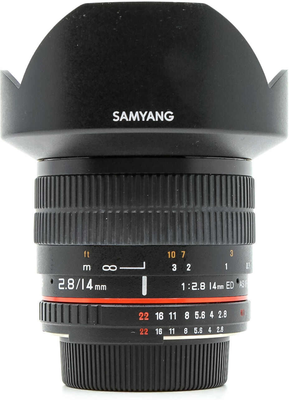 samyang 14mm f/2.8 ed as if umc nikon fit (condition: excellent)