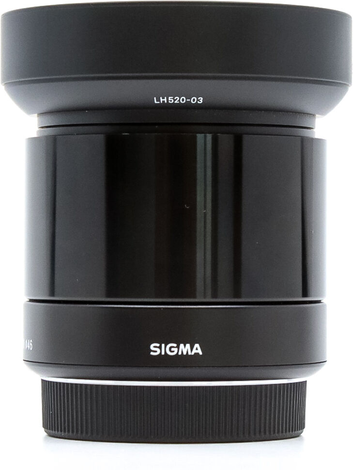 sigma 60mm f/2.8 dn art micro four thirds fit (condition: like new)