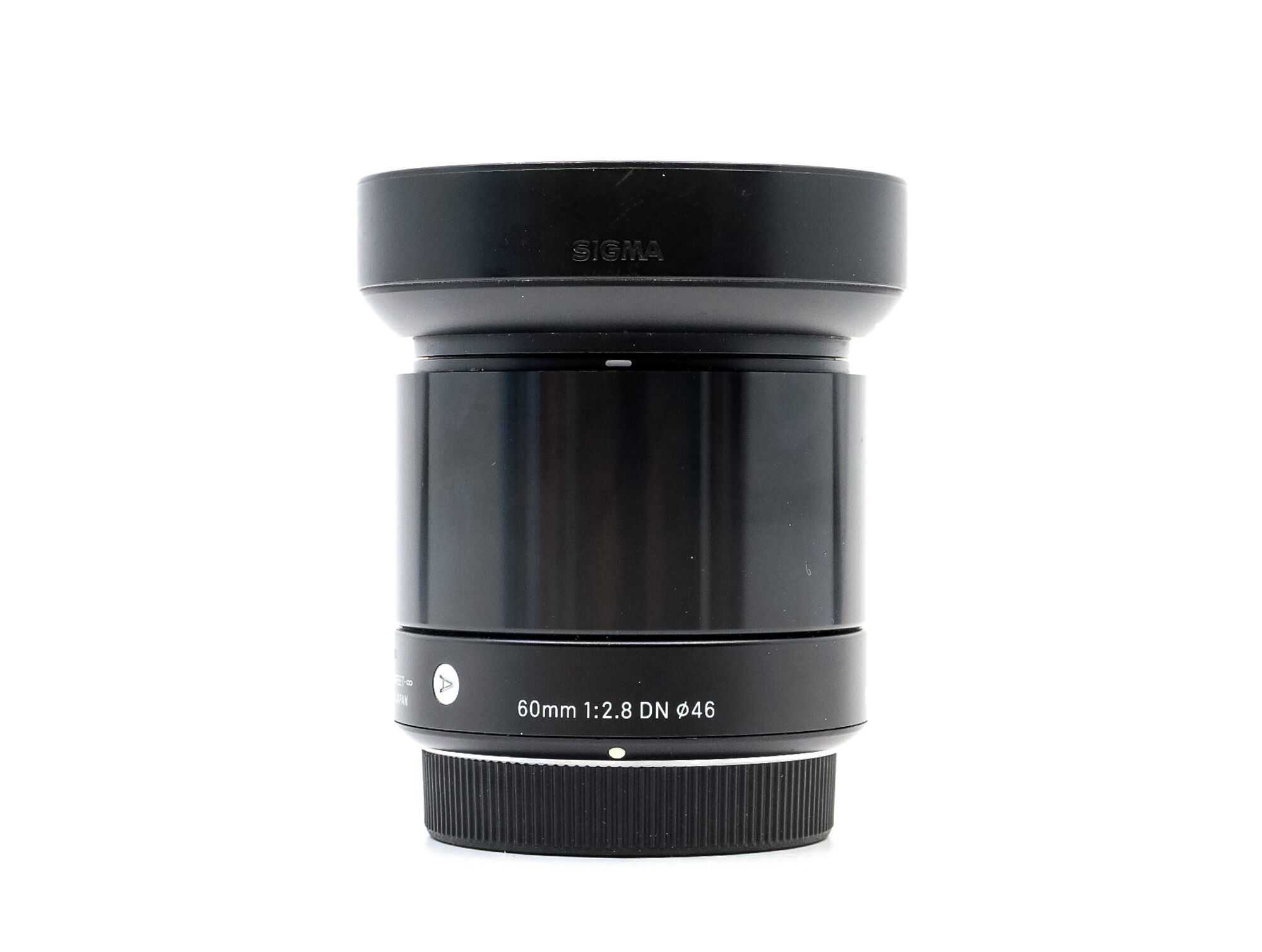 sigma 60mm f/2.8 dn art micro four thirds fit (condition: good)