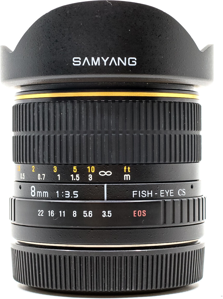 samyang 8mm f/3.5 fisheye canon ef-s fit (condition: excellent)