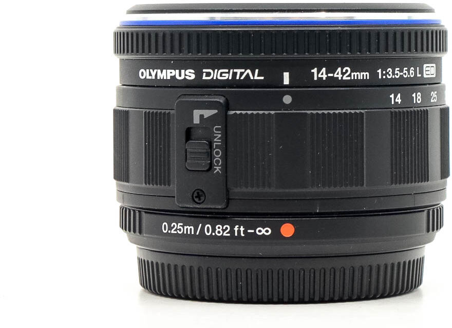 Olympus M.Zuiko Digital ED 14-42mm f/3.5-5.6 L (Condition: Like New)