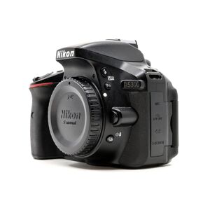 Nikon D5300 (Condition: Good)