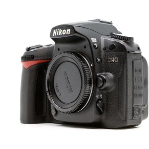 Nikon D90 (Condition: Heavily Used)