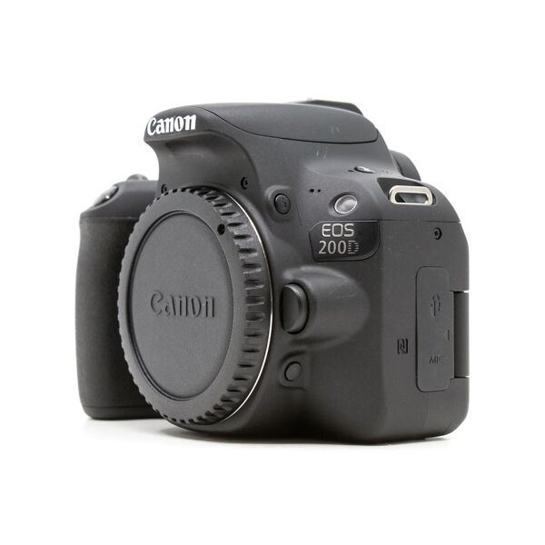 canon eos 200d (condition: excellent)