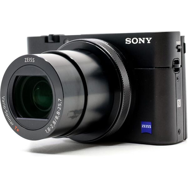 sony cyber-shot rx100 va (condition: like new)