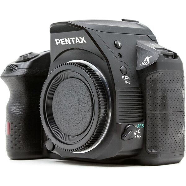 pentax k-30 (condition: excellent)