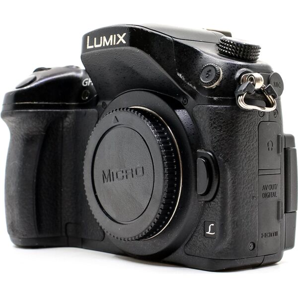 panasonic lumix dmc-gh4 (condition: well used)