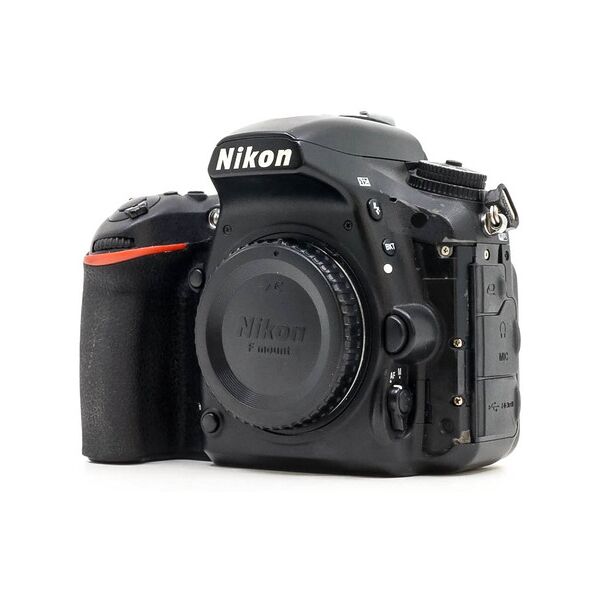 nikon d750 (condition: well used)