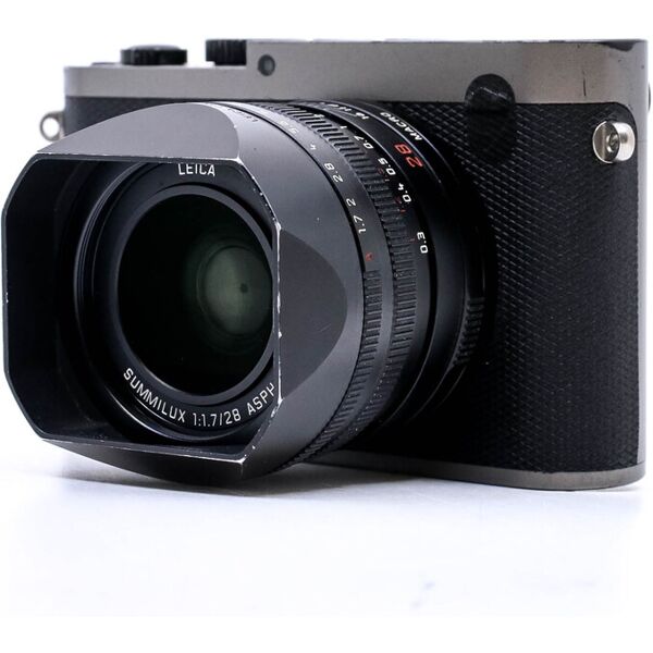 leica q (typ 116) titanium grey edition (condition: good)