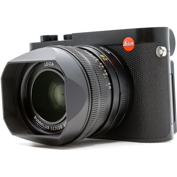 leica q3 (condition: like new)