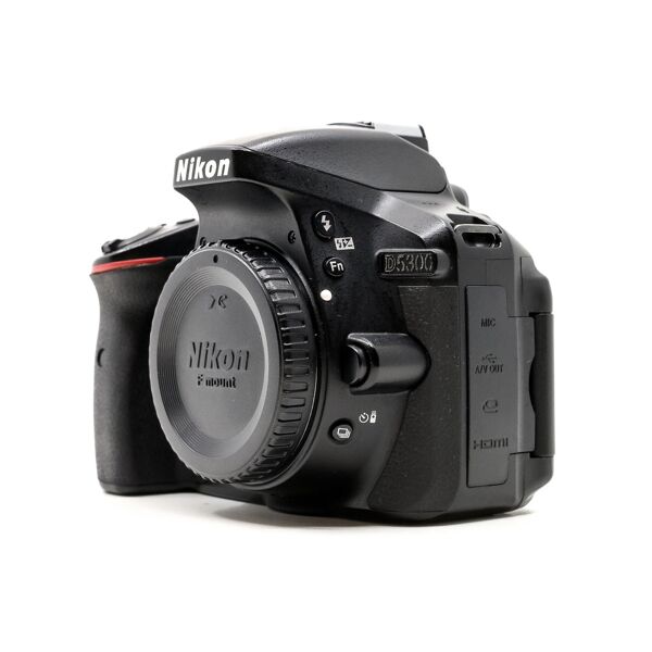 nikon d5300 (condition: good)