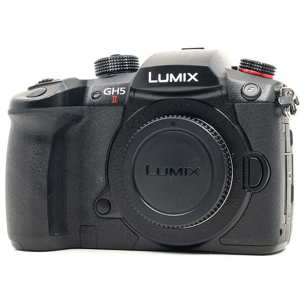 panasonic lumix dc-gh5 ii (condition: excellent)