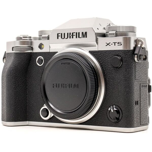 fujifilm x-t5 (condition: excellent)