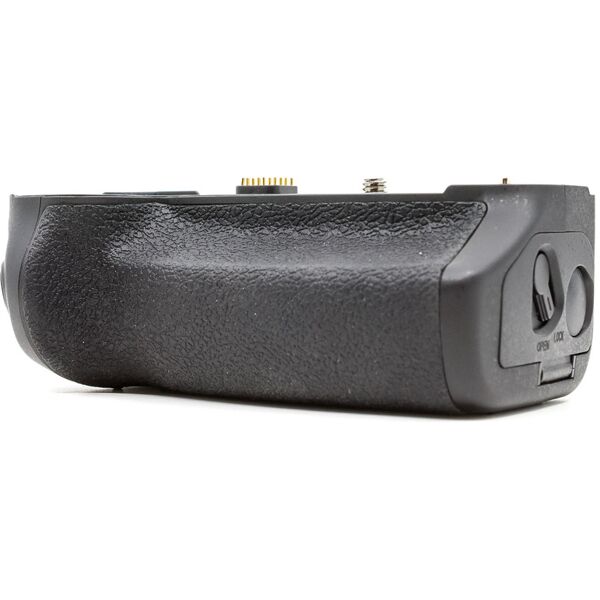 panasonic dmw-bgg9 battery grip (condition: like new)