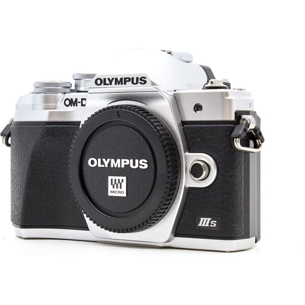 olympus om-d e-m10 mark iiis (condition: excellent)