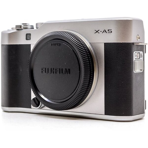 fujifilm x-a5 (condition: s/r)