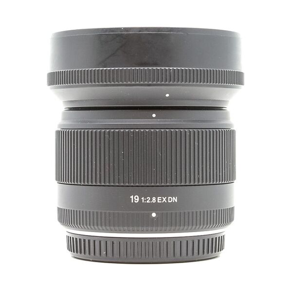 sigma 19mm f/2.8 ex dn micro four thirds fit (condition: like new)