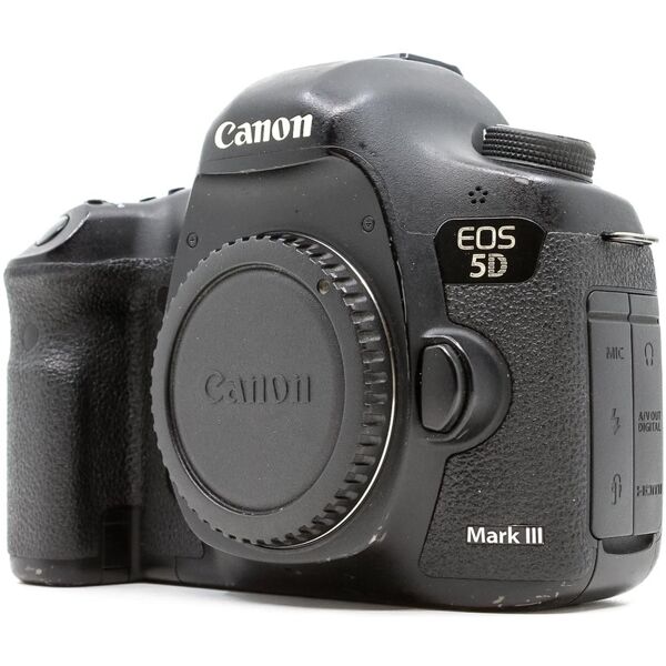 canon eos 5d mark iii (condition: heavily used)