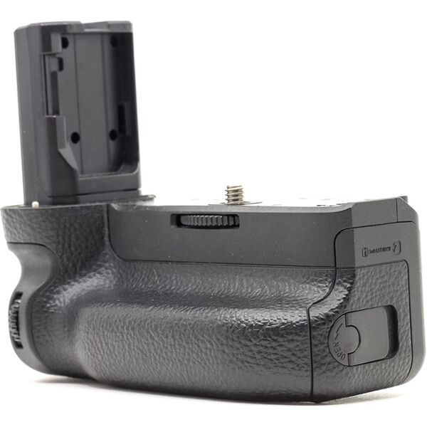 sony vg-c3em vertical battery grip (condition: s/r)