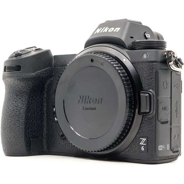 nikon z6 (condition: like new)