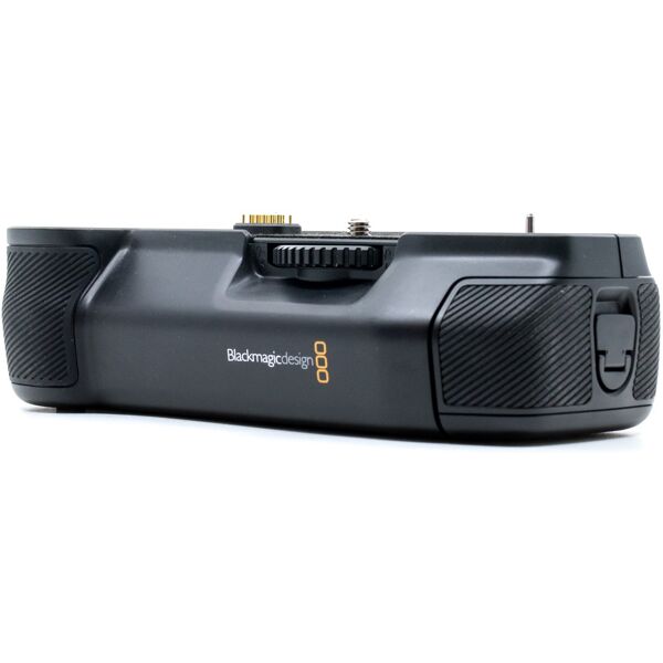 blackmagic design pocket cinema camera 6k pro battery grip (condition: like new)