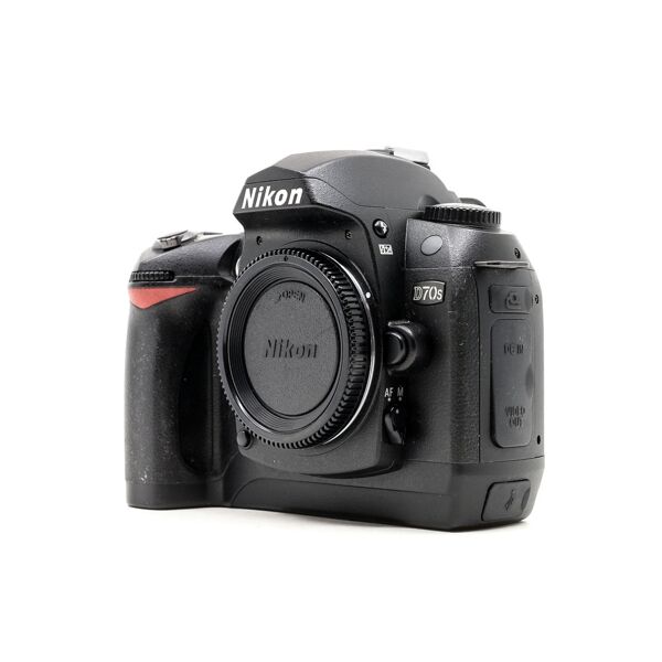 nikon d70s (condition: good)