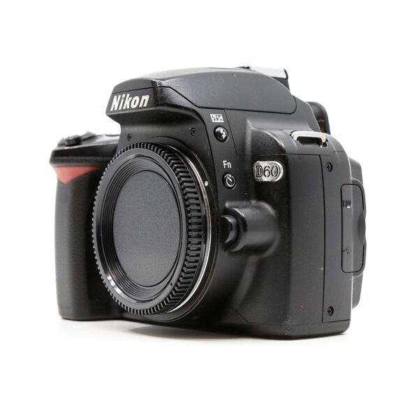 nikon d60 (condition: heavily used)