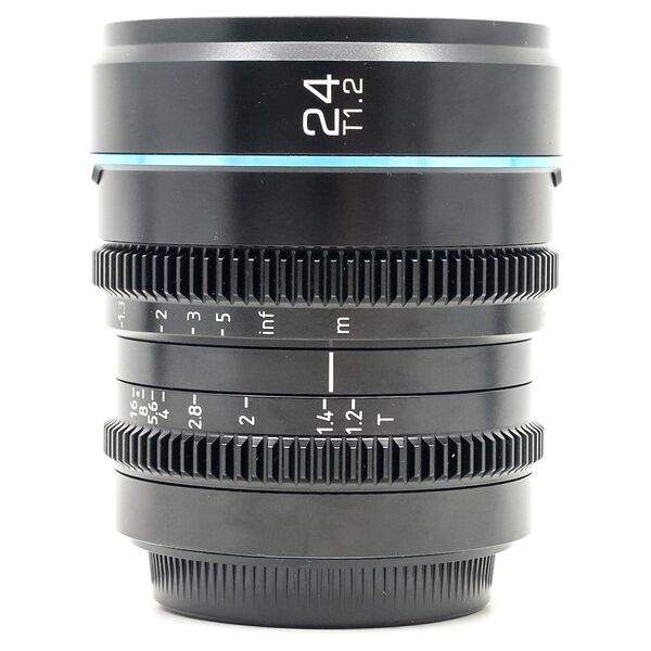 sirui 24mm t1.2 nightwalker canon rf fit (condition: like new)