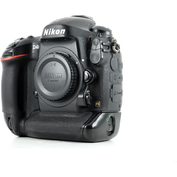 nikon d4s (condition: s/r)