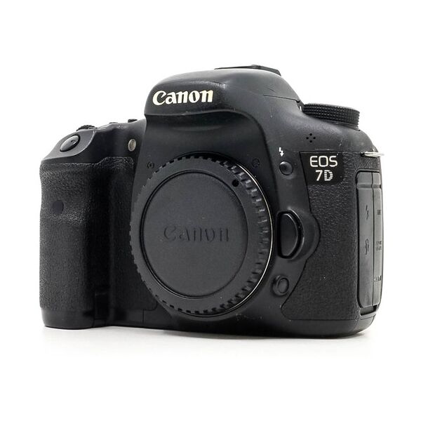 canon eos 7d (condition: heavily used)