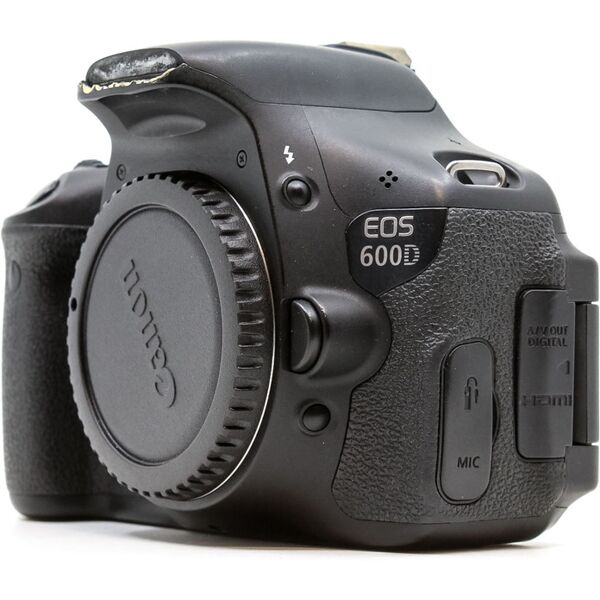 canon eos 600d (condition: well used)