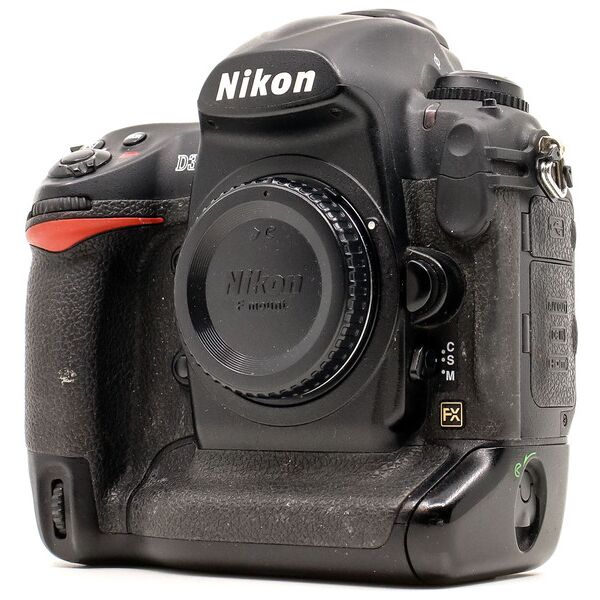 nikon d3x (condition: excellent)