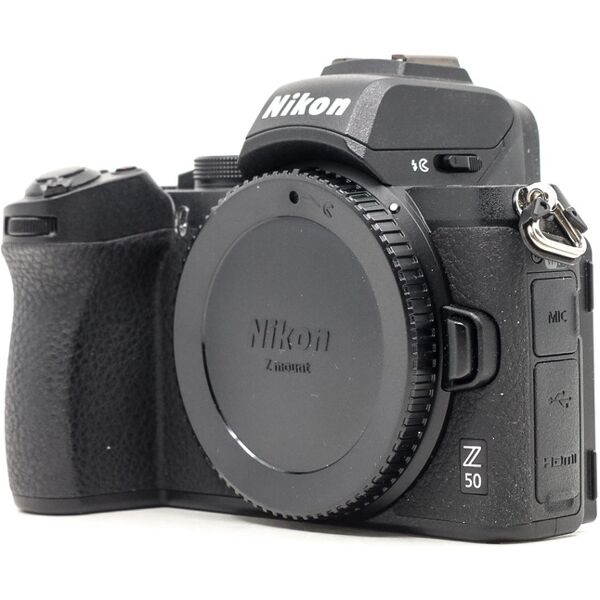 nikon z50 (condition: excellent)