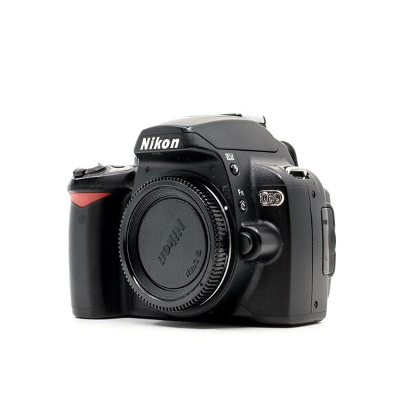 nikon d60 (condition: well used)