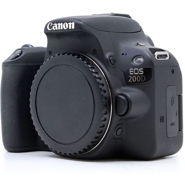 canon eos 200d (condition: excellent)