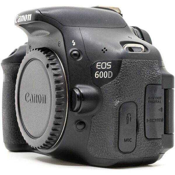 canon eos 600d (condition: excellent)