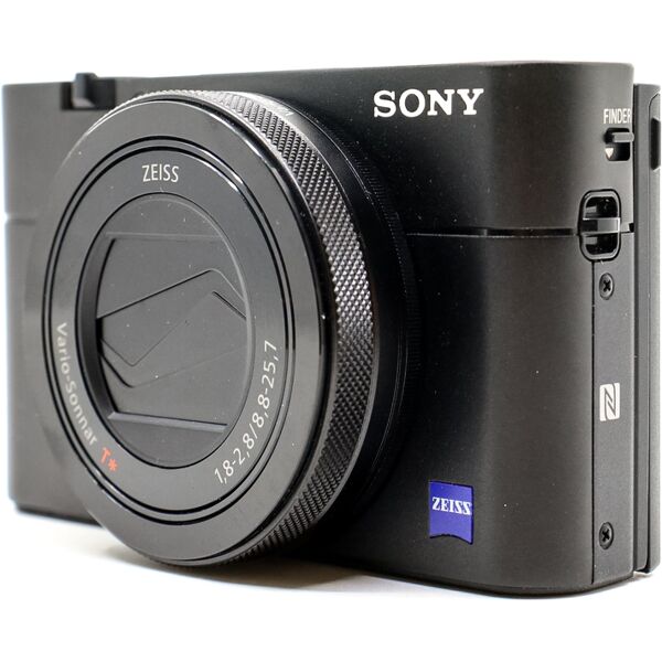 sony cyber-shot rx100 mark v (condition: like new)