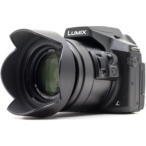 panasonic lumix dmc-fz300 (condition: like new)