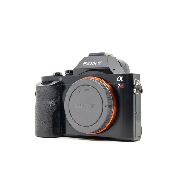 sony alpha a7r (condition: excellent)