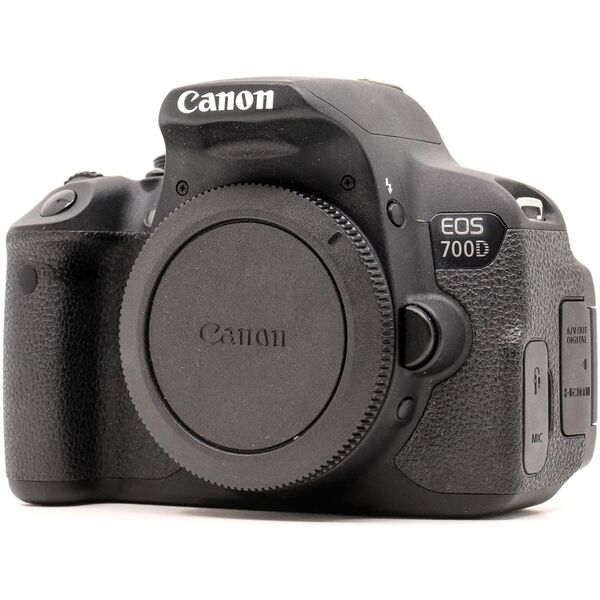 canon eos 700d (condition: excellent)