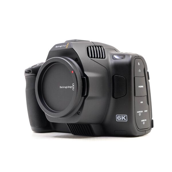 blackmagic design pocket cinema camera 6k g2 canon ef fit (condition: like new)