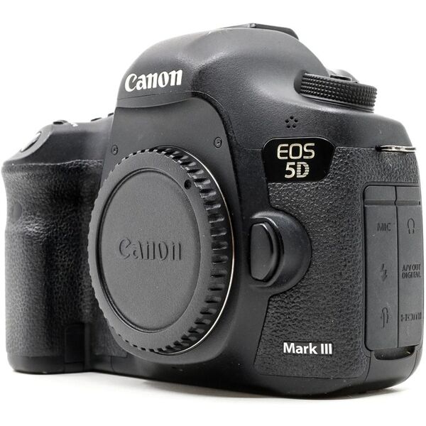 canon eos 5d mark iii (condition: heavily used)