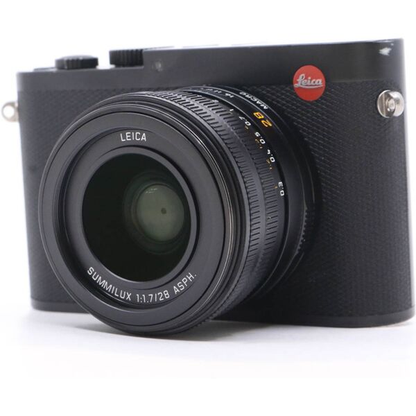 leica q (typ 116) (condition: well used)