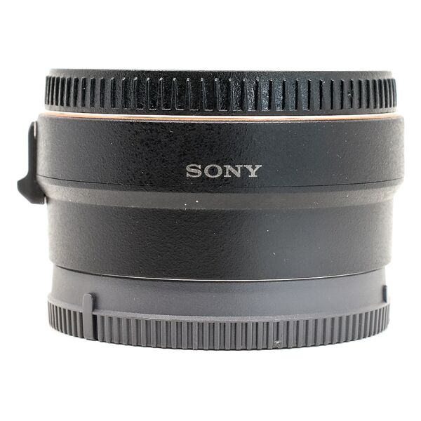 sony la-ea3 mount adapter (condition: like new)