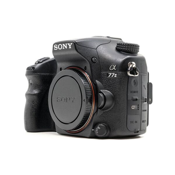 sony alpha a77 ii (condition: well used)