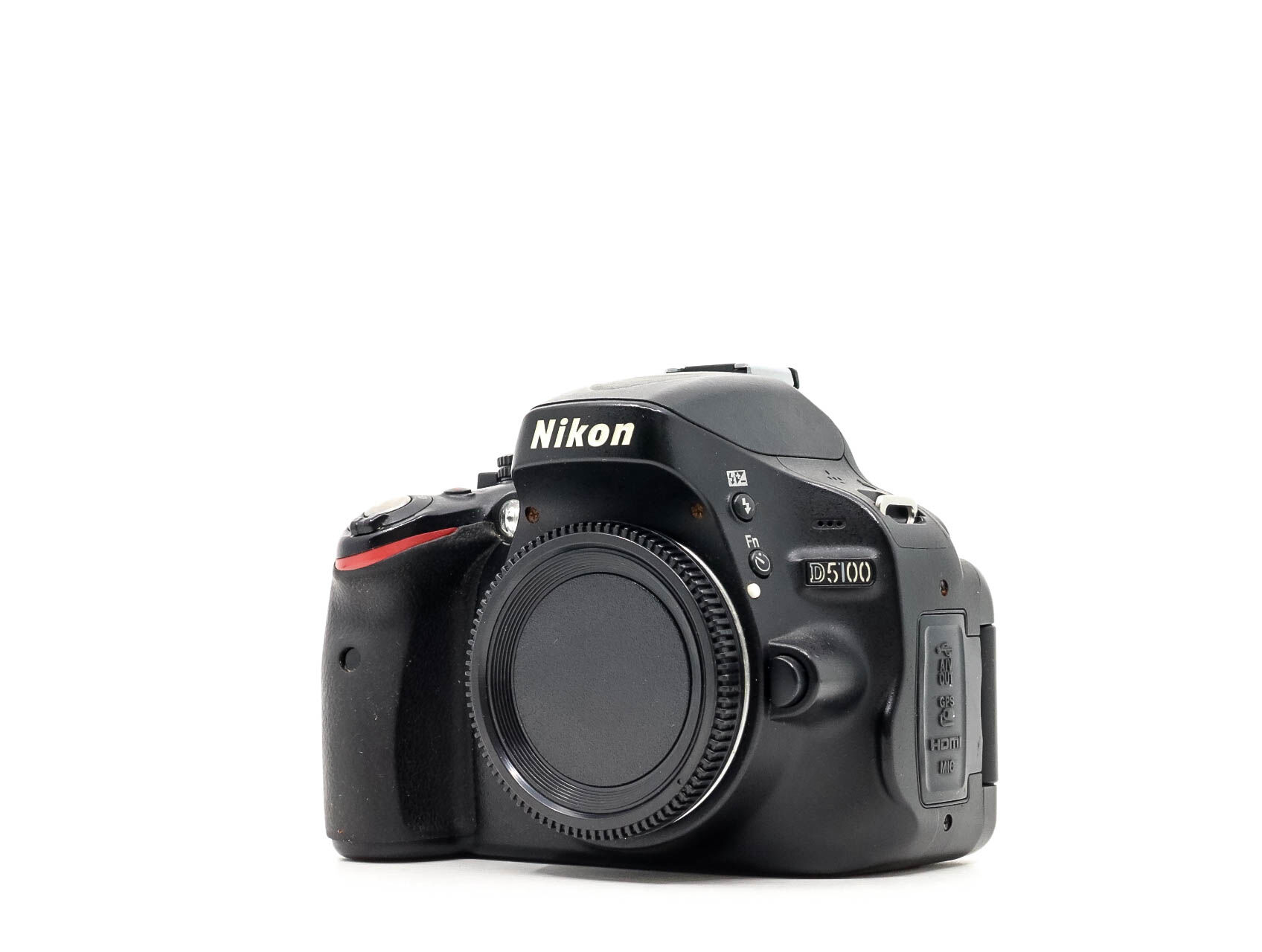 nikon d5100 (condition: well used)