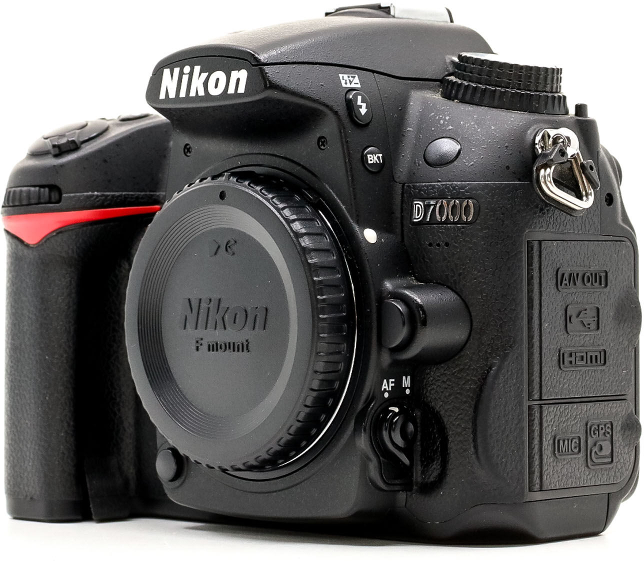 nikon d7000 (condition: good)